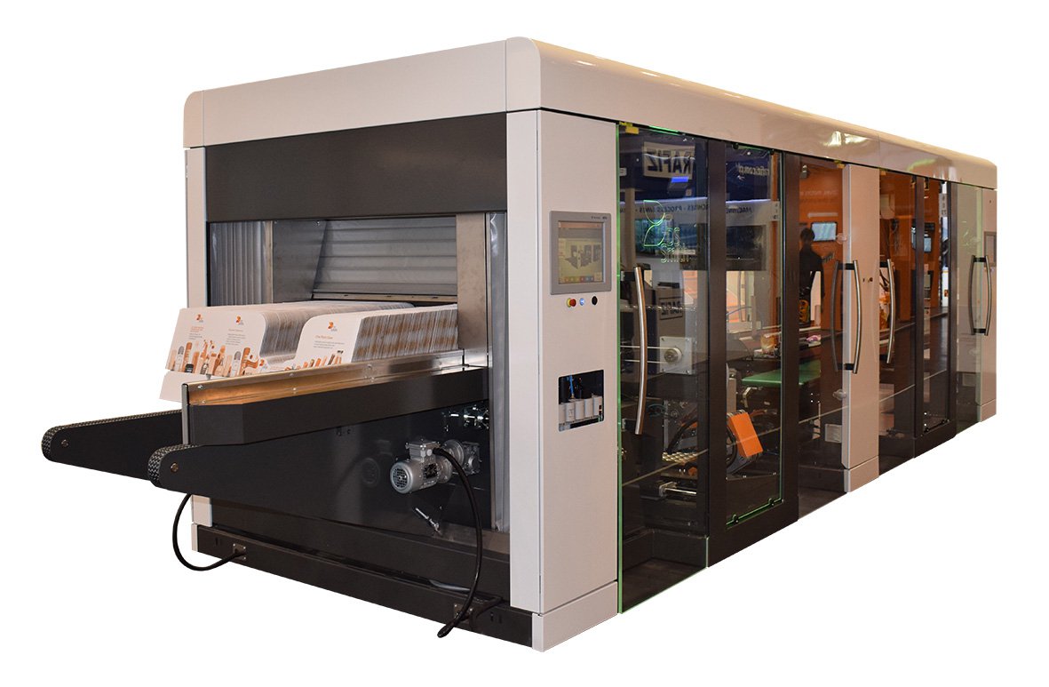 dssmithgroup's tweet photo. DS Smith wins two awards at the “Oscar de l’Emballage”, the French awards for innovation in packaging.
The two winning products are the folding carton G-Vine Grape Dots and the machine Combi 150R. #packagingstrategists https://t.co/FKC9SeUAVF
