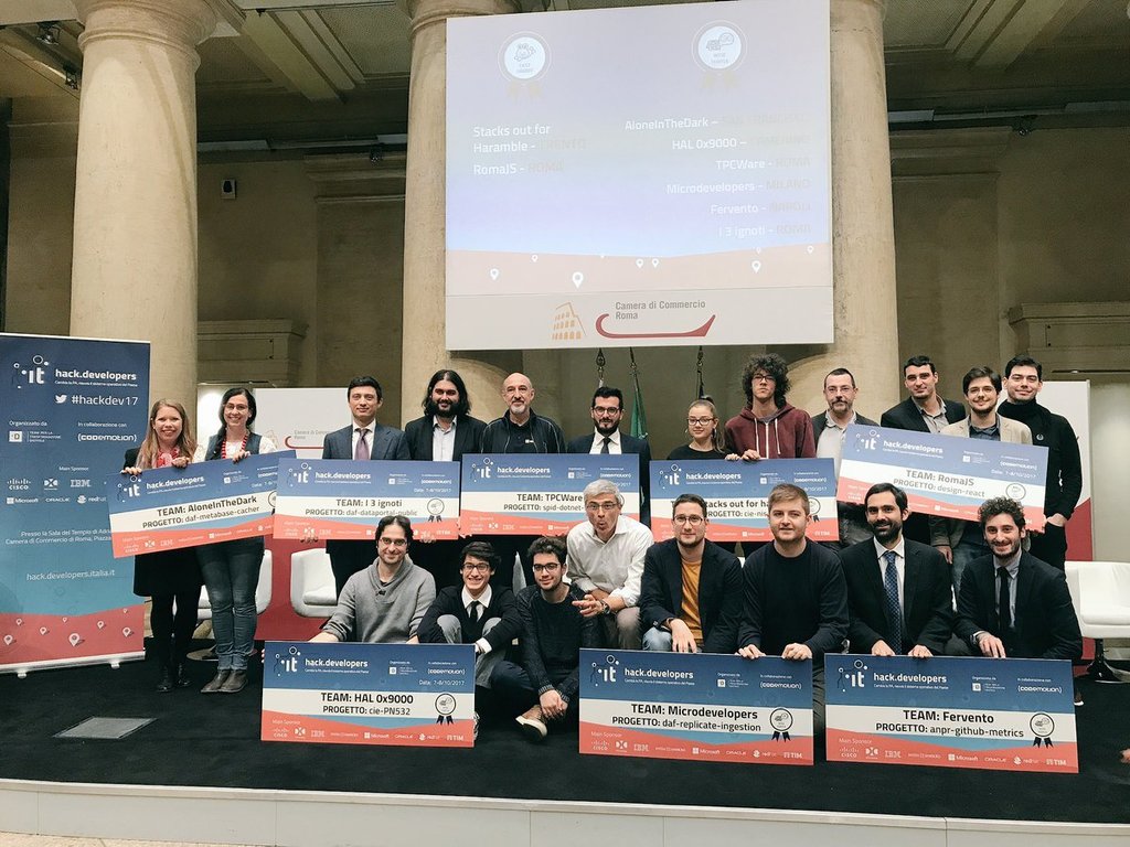 bomberone72's tweet image. oscarbadoino : flavia_marzano: RT JustDeindre: Il mio personale punto di vista su #HackDev17, il più grande #hackathon mai realizzato per innovare la #PA, ospitato fresco fresco su Startupbusiness :) pretty.link/d157v2 flavia_marzano  marisandraliz… )