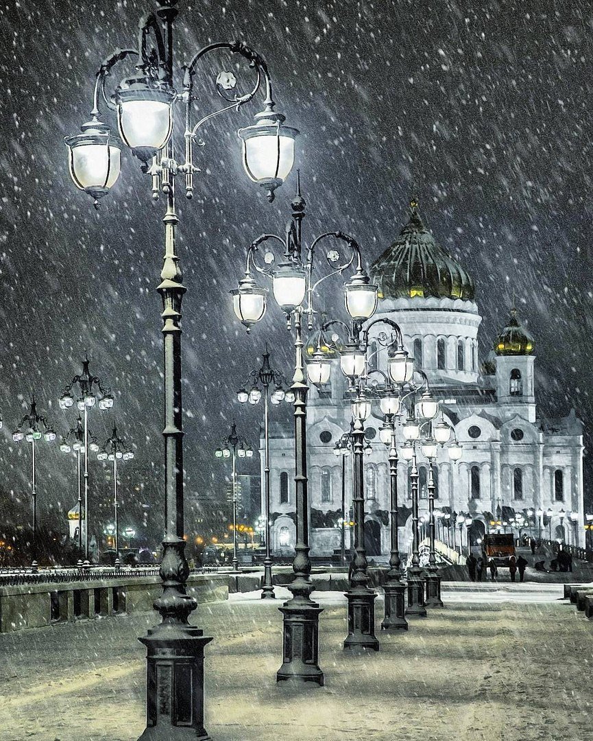 GuiaRus's tweet photo. La Catedral de Cristo Salvador en Moscú, en los finales de noviembre.
https://t.co/7RvGK5cXok
#excursionguiada #latinosenrusia #tourgratis #excursiongiuada #excursionenespanol #mundial2018 #viajearusia #viaje #tour #tourenrusia #rusia2018 #espanol #guias #mundial #futbol #fifa https://t.co/QnLXqa8NOI