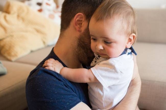 dad_info's tweet photo. DADS' GUIDE TO COLIC

The fact that it always passes eventually is little comfort for the red-faced, screaming babies, or for their beleaguered parents, who are often stressed and anxious because of the constant crying, here's what you can do: https://t.co/Gdzl96taKi #colic #dad https://t.co/HjHkjbFEcA