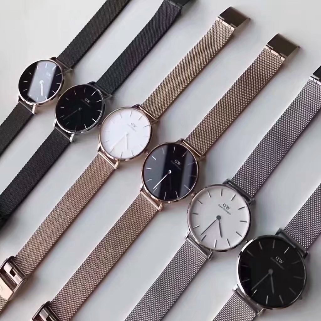 WyhXWDnibMU4lQK's tweet image. 正品Daniel Wellington 全新女士腕表 Classic Petite 系列，32mm 黑白精致表盘方能凸显优雅气质，首款金属编制表带刚毅中带有一丝柔美，一手货源持续供货。