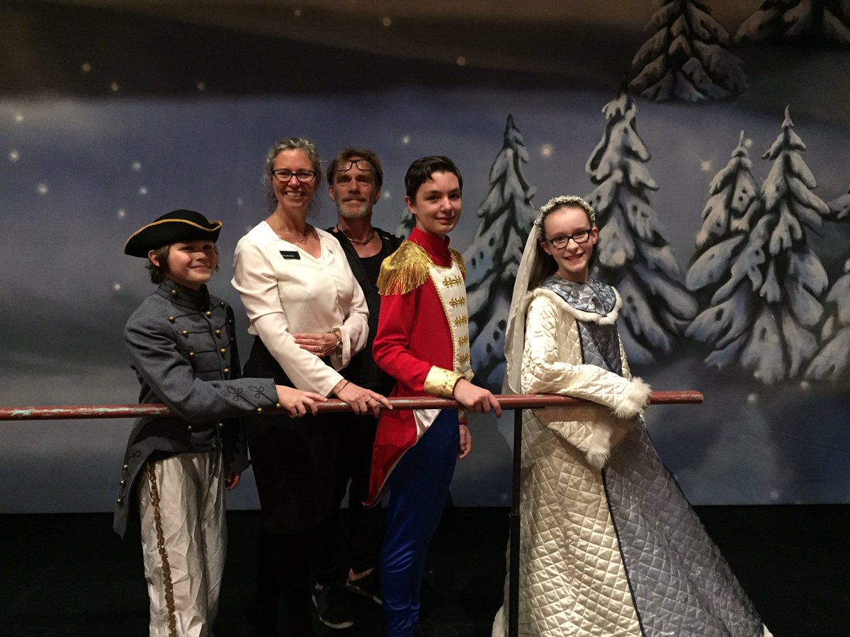 I was at the bar tonight - the <a href="/KittiwakeDance/">Kittiwake Dance</a> ballet bar as they rehearsed with @NSOonline for the upcoming Nutcracker production. Can't wait to host guests from <a href="/JanewayNL/">Janeway Children’s Hospital Foundation</a> <a href="/UnitedWayNL/">United Way NL</a> <a href="/choicesforyouth/">Choices for Youth</a> and <a href="/KidsEatSmartNL/">Kids Eat Smart</a> Let the holiday pirouettes begin!