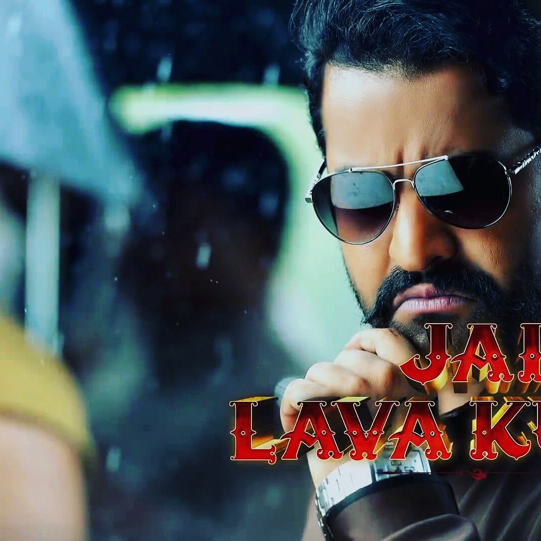 chaykrysh's tweet photo. @chandrabose4321 sir raaava song lyrics focus raavansthakam in bhukailas movie ,  diff is just here u defined character ,in bhukailas  character elevated,  transform of Sr.Ntr ravana to Jr.Ntr ravana awesome ,kudos 😎😎😎 https://t.co/iQLXZxq3AR