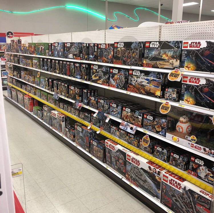 Need toys? Come to 773! Keeping those toy aisles full! 💪

#NothingPlainAboutPlainfield #ptmlife