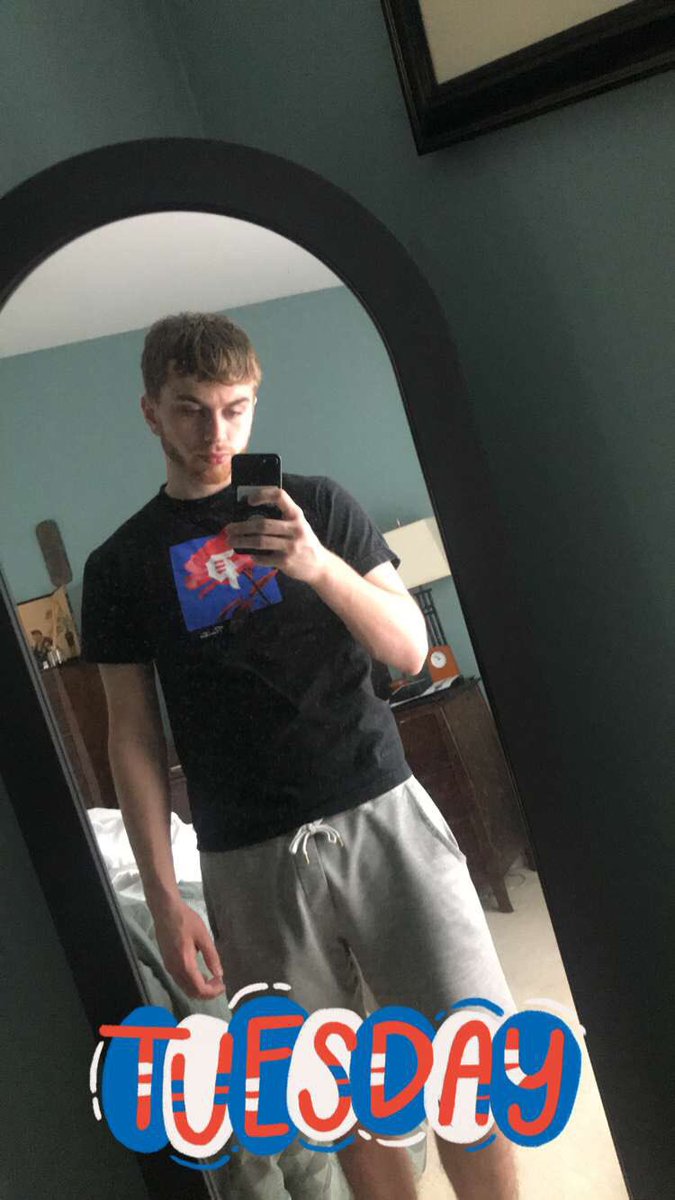 mcruppen's tweet photo. Freshman year me was a different person 😂 https://t.co/k2mIEKD1Rj