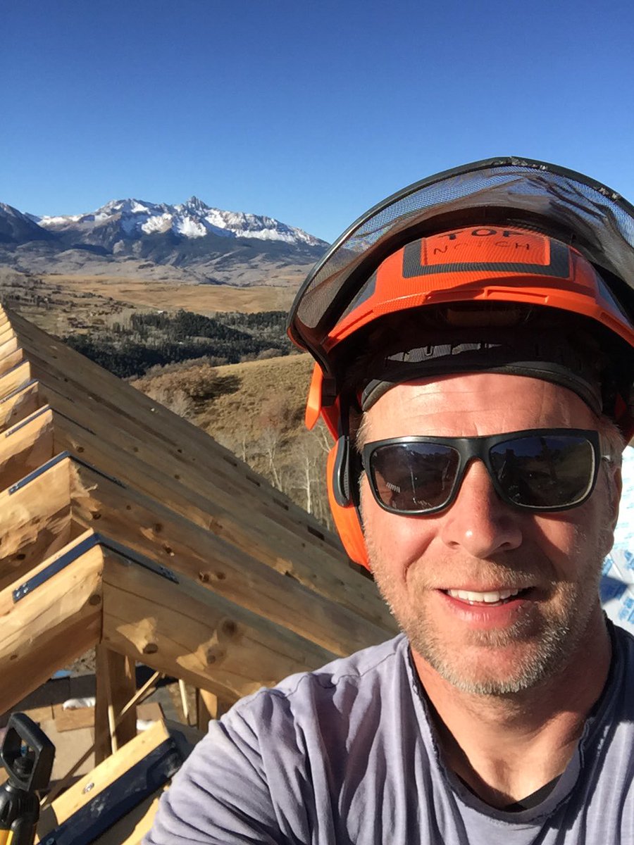 Love my office.   <a href="/PioneerLogHomes/">PioneerLogHomesofBC</a> <a href="/TimberKings/">Log Cabin Kings</a> <a href="/Pfanner_Austria/">Pfanner Austria</a> @protosintegral
