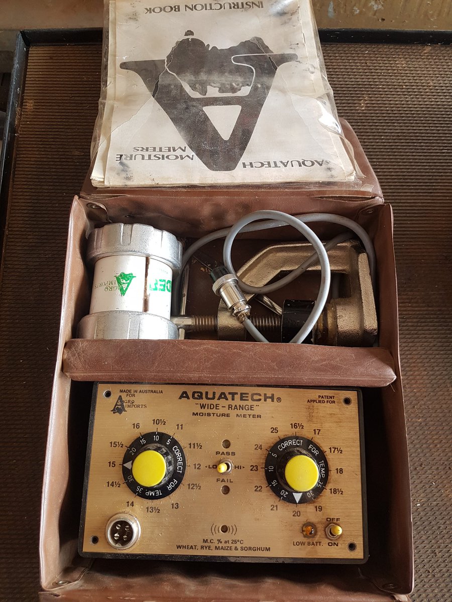 cjdebris's tweet photo. @AngusAnguslyne @naldz006 @willytcooper @edwardncdurham @Pater12Nicholas @AnamaPark I wouldn't waste your time with all that outdated technology BA, you want the latest and greatest. "AQUATECH" is the go! https://t.co/xBwvoBMQNz