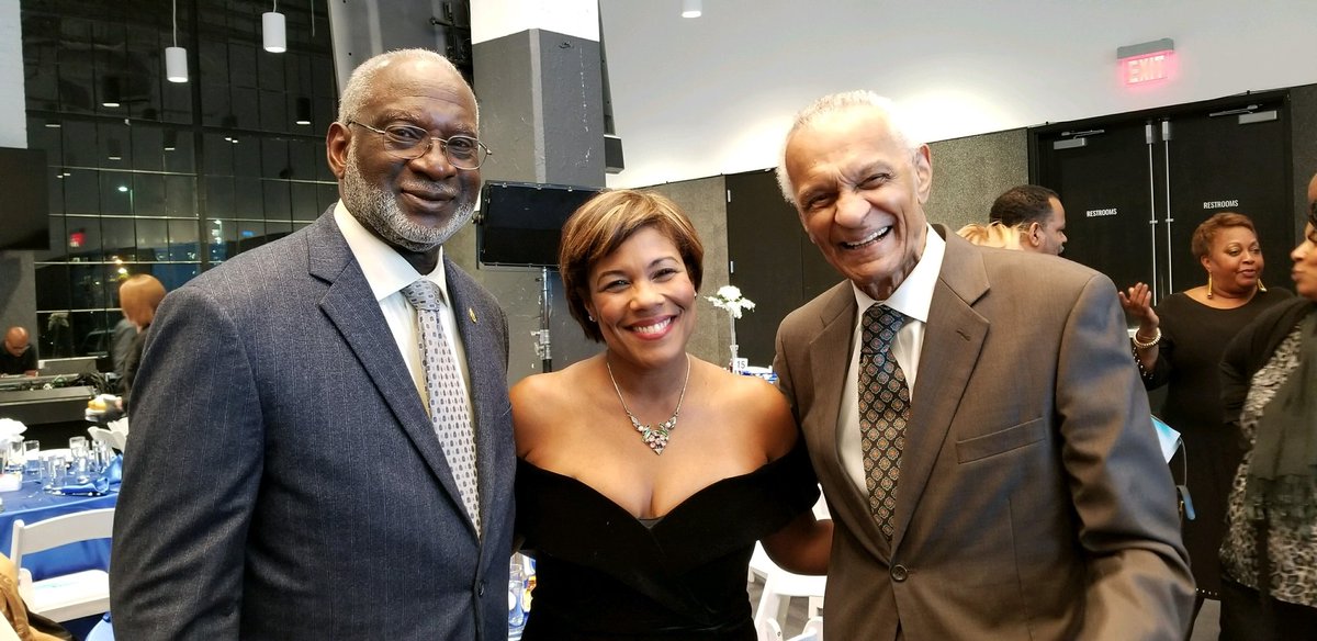 HealthEquityDr's tweet image. That Moment when you get to stand between Public Health icon David Satcher AND Civil Rights icon CT Vivian at Fulton DeKalb Hospital Authority's annual awards dinner 
#FDHA 
#ILoveMyJob
