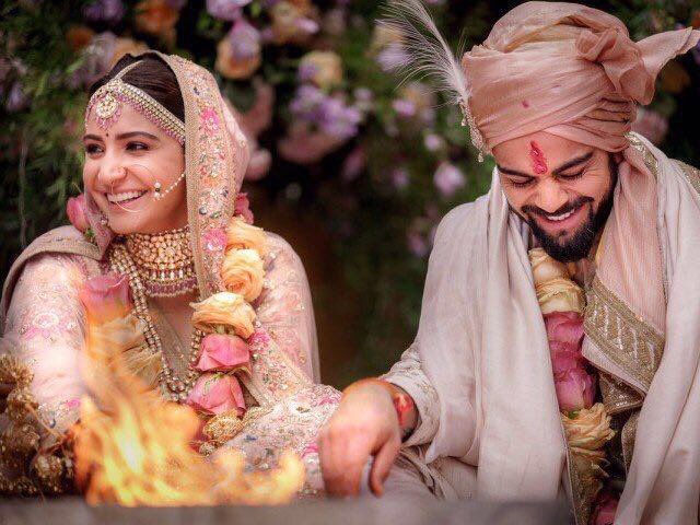 amitchorghe10's tweet image. Congratulations @AnushkaSharma &amp;amp; @imVkohli !!!! Wishing you all the love and happiness in the world! ❤️❤️💕 👏👏