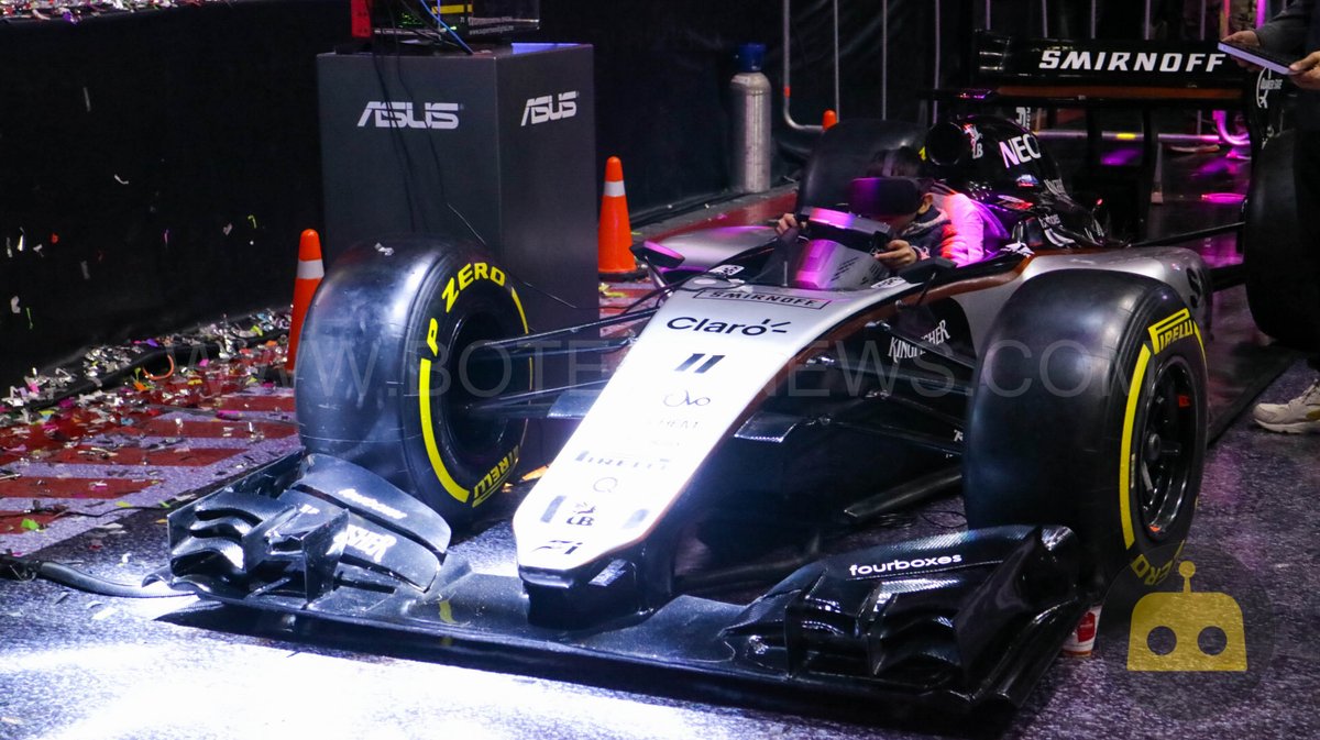 BOTechNews's tweet photo. Con la Realidad Virtual ya no necesitas salir de casa para vivir la #Formula1 en carne propia @MXASUS #ROGEFEST #ROGeSportsFest @ROGESPORTSFEST https://t.co/gddIvbRoRd