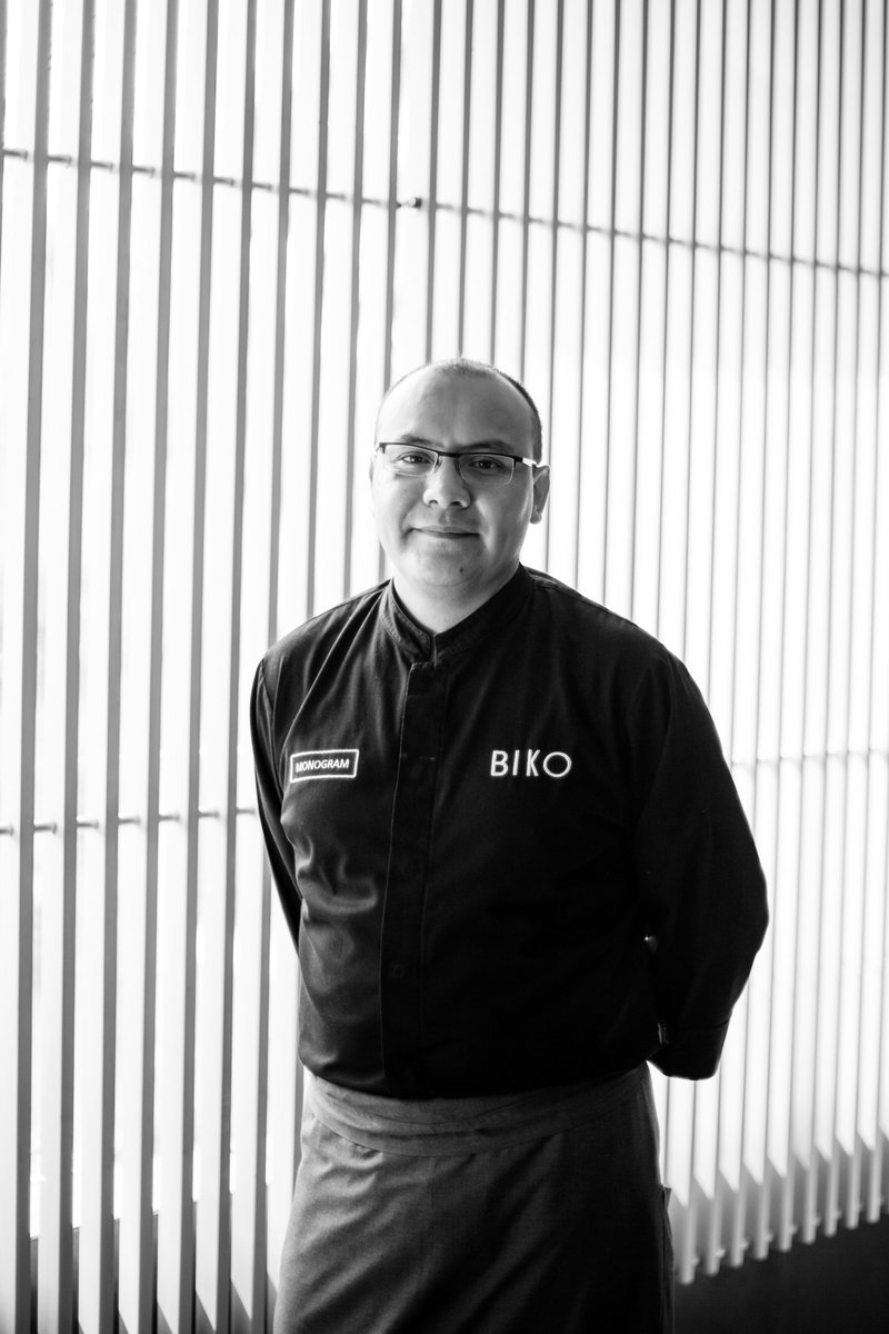 Biko es una gran familia y nada hubiera sido posible sin el talento de nuestro equipo de meseros: gracias a David, Juan, Vicente y Roberto.

#Biko #10añosBiko
