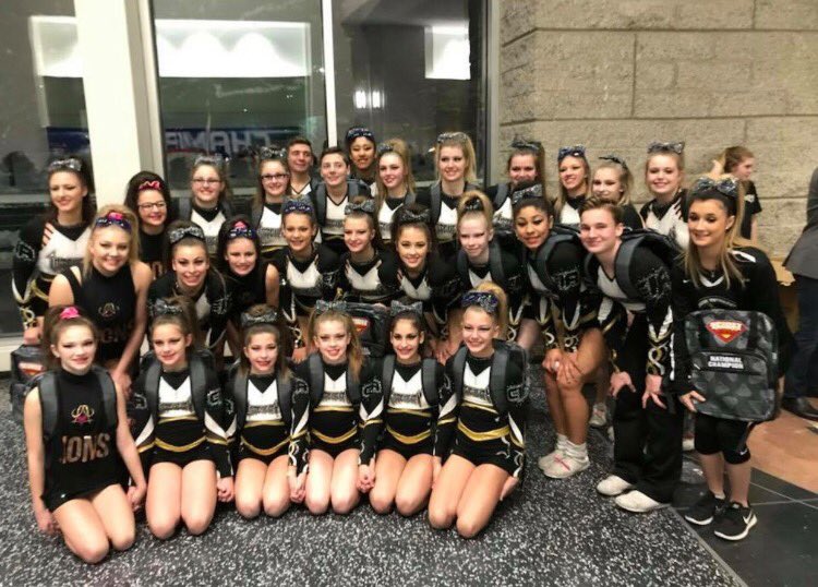 faithwilsonn12's tweet photo. My two amazing teams are going to Summit!! So proud of everyone and all of our hard work! Sooo excited!! #babt2s3 #sharkbite https://t.co/iurgG4T0z7