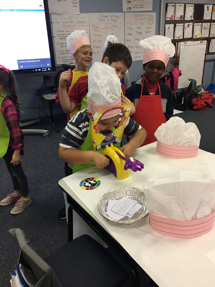 kdahl97's tweet photo. Hosted my first room flip today. The kids had so much fun.#teachmse#2ndgradeisfun https://t.co/1YsqHefday