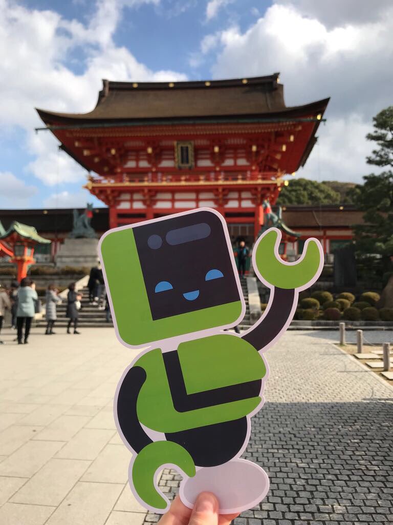 LingroLearning's tweet photo. Lingbot hanging in Japan 🤖👍🌎 Learn a language and open your world to travel. #Spanish #LingroToGo #playtolearn #edchat #langchat https://t.co/x9MpAzxDsP