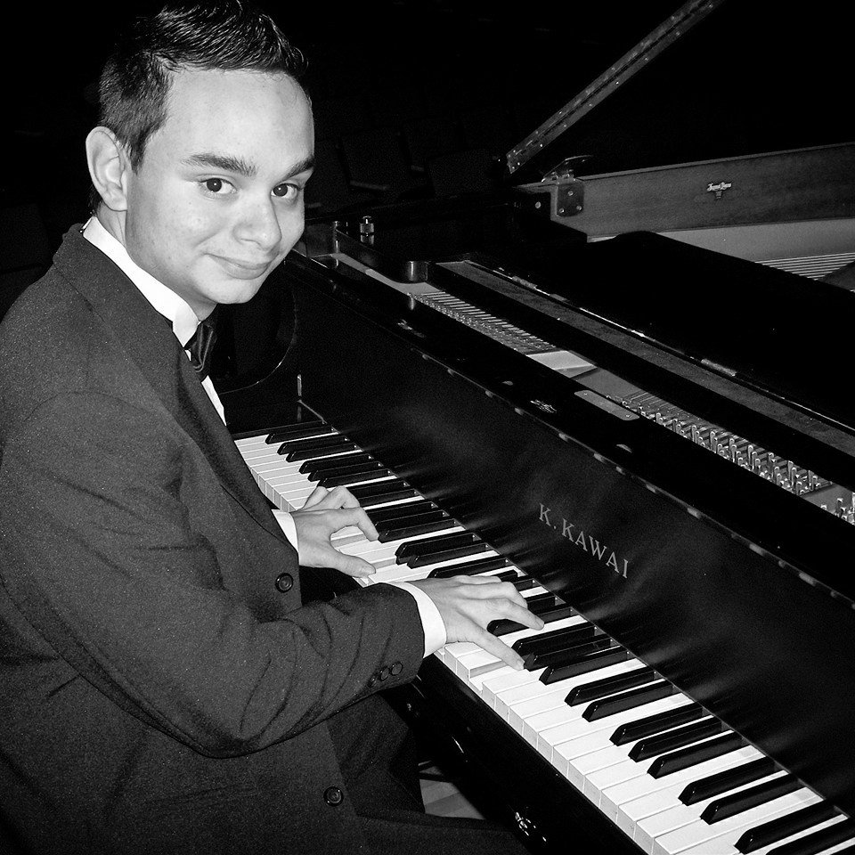 albertomonnar's tweet photo. #albertomonnar #albertomonnarmusic #music #musician #piano https://t.co/2KBuZN5o8H