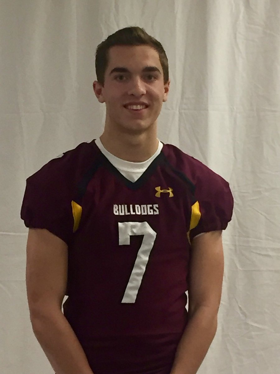 I am very excited to announce that I will be continuing my academic and football career at the University of Minnesota Duluth! #EarnIt18 #WideoutGang #GoDogs 🐶😈🏈