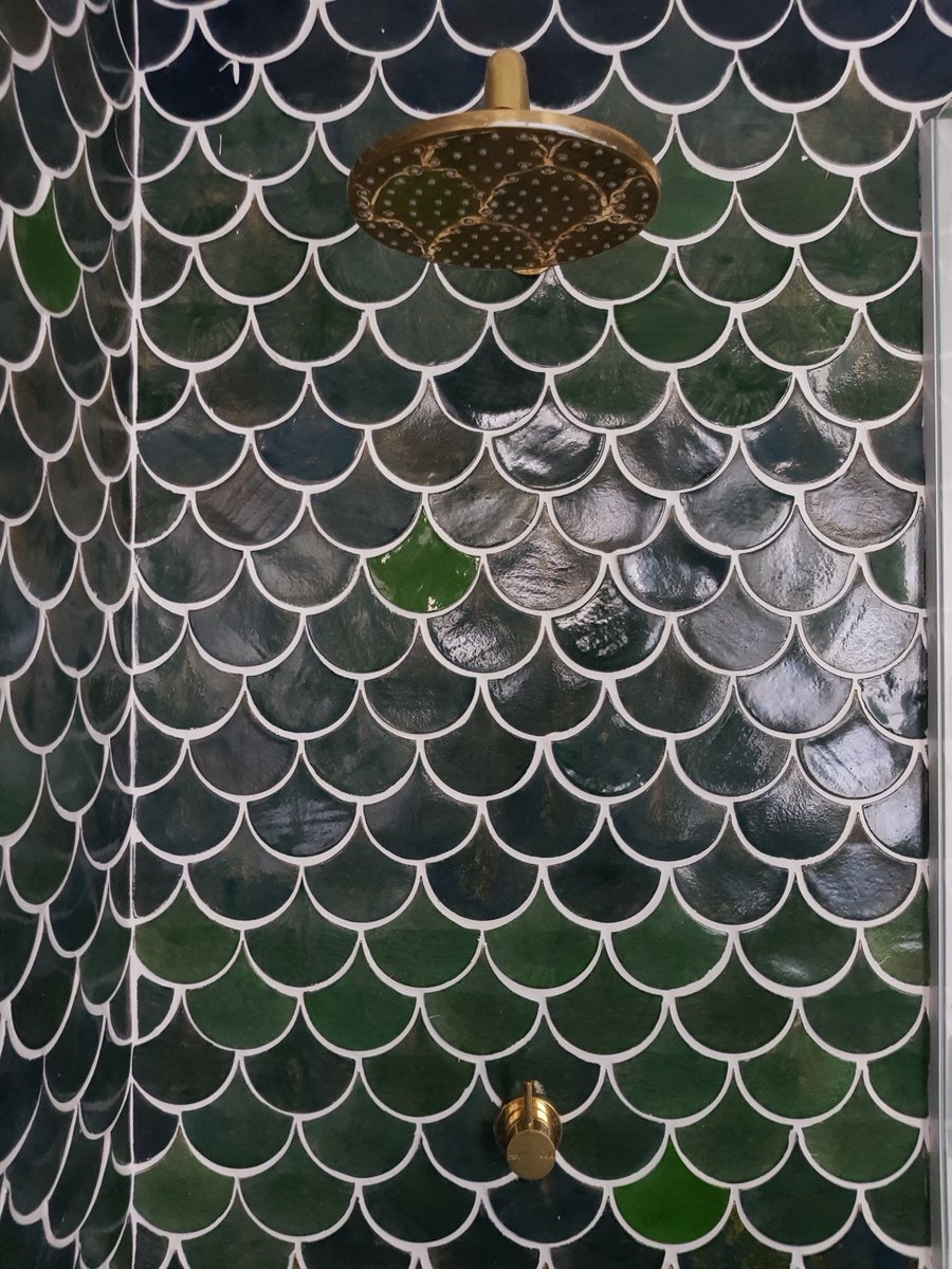 ScottCarver's tweet image. #Designer Jesus del Toro Garcia's 120-hour personal #fishscale #tilemaking #journey bit.ly/2jPNDHq #thetileproject #bathroom #refurbishment #3Dprinter #moulds #clay #architecture #interiordesign