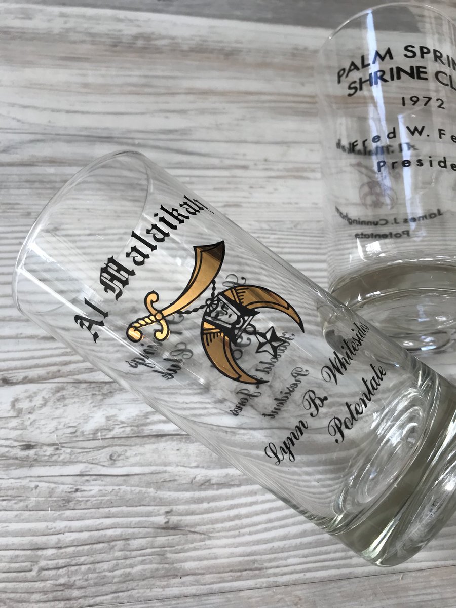 thriftymimi's tweet photo. These #shriners water glasses from #palm springs would be a great addition to any collection. Check em out in my #etsyshop #faithandmercy #shrinersmemorabilia https://t.co/D5EEluXblx