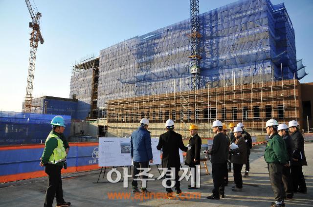 #성남시 의료원 건립공사 다시 재개한다!
ajunews.com/view/201712121…