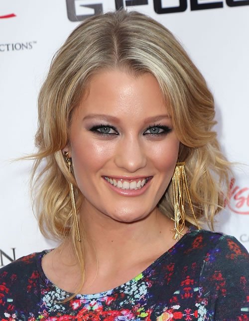 Happy Birthday Ashley Hinshaw 