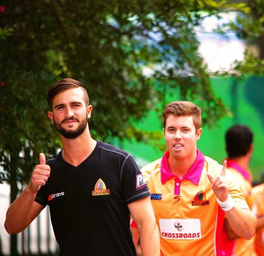 Wear 🍊 ORANGE 🍊#CrossroadCavemen 19:30 tonight at Randburg Astro. <a href="/SA_PHL/">CTM PHL</a> <a href="/Grays_SA/">Grays SA</a> <a href="/SPORTandREC_RSA/">Dep. Sport & Rec</a> <a href="/SuperSportTV/">SuperSport 🏆</a> #PHL17