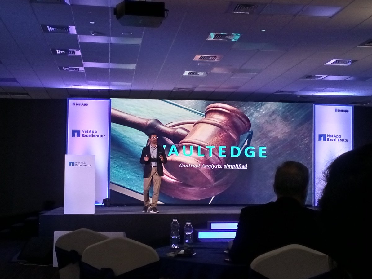 YourStoryCo's tweet image. Next up we have @vaultedgetweets, at the #NetAppExcellerator Startup Pitches
#DemoDay17 @NetAppIndia