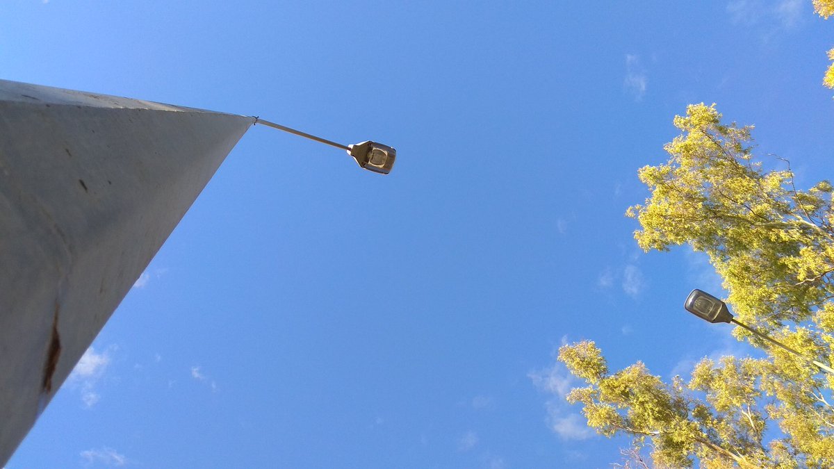 billsimos1's tweet photo. road lighting luminaire connection #corinthia #electrical_work #Greece https://t.co/zbirET7X4b