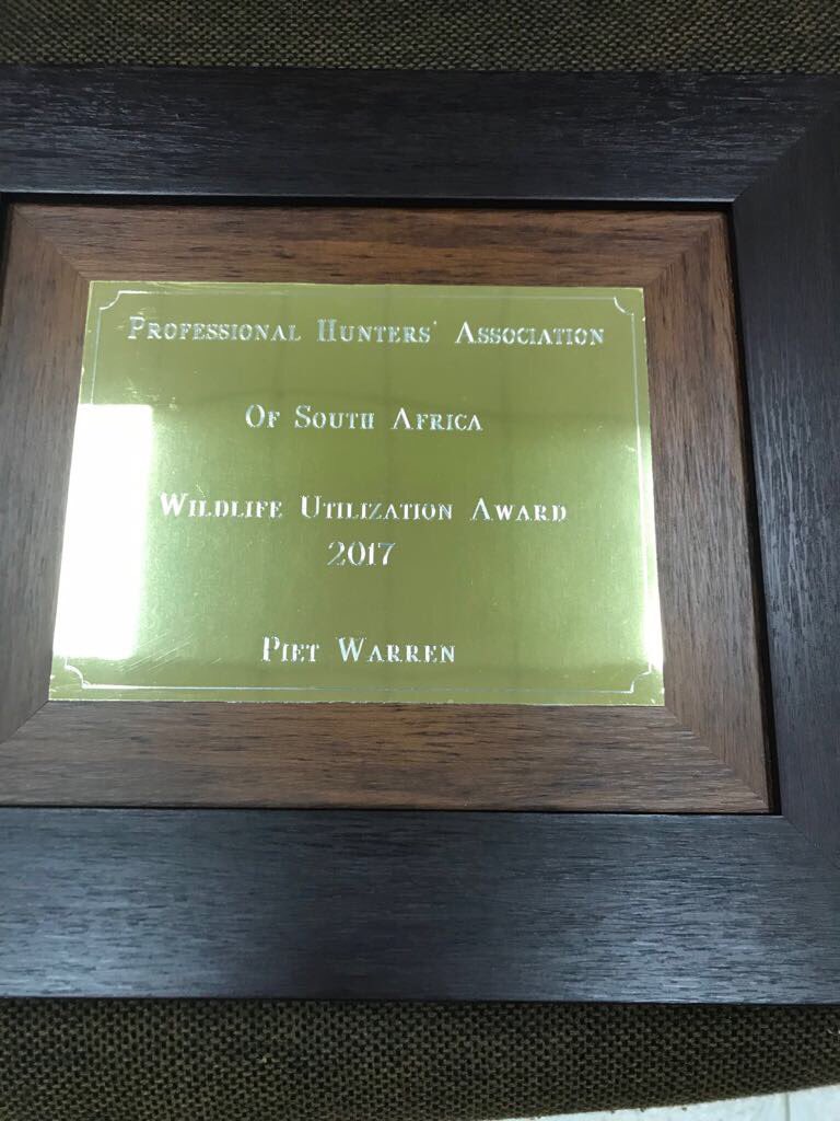 Benchmark tweet media