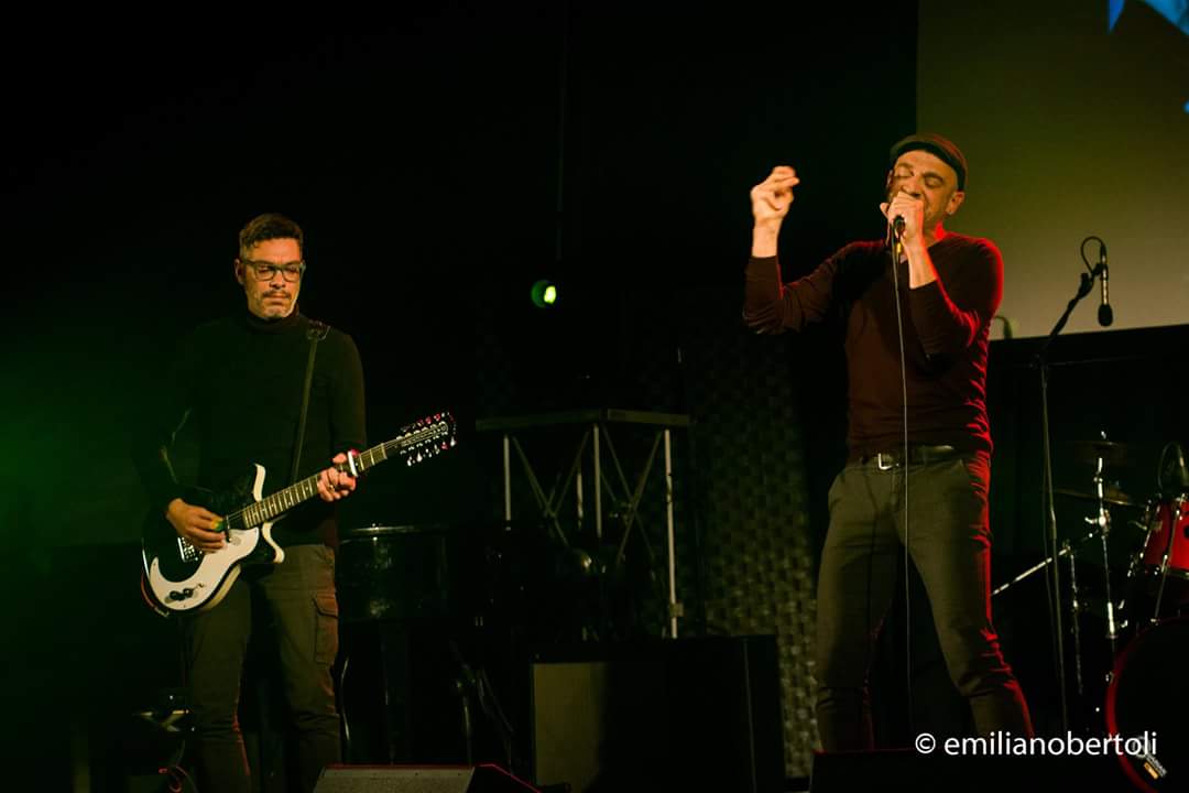 SuLaTestaFest's tweet photo. @perturband grandiosi a #slt2017 #Albenga https://t.co/9jumflvGxM
