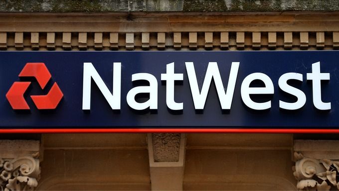 LeedsBoost's tweet photo. Exciting day ahead. Looking forward to our Leeds Boost session with @thesamuelperry and the team from @NatWest_Help. #NatWest #NatWestLeeds #Banking #Digital #TurnedOnToDigital #WeAreWhatWeDo #Leeds #LeedsBoost #LeedsBID https://t.co/pVV7G1Xwub