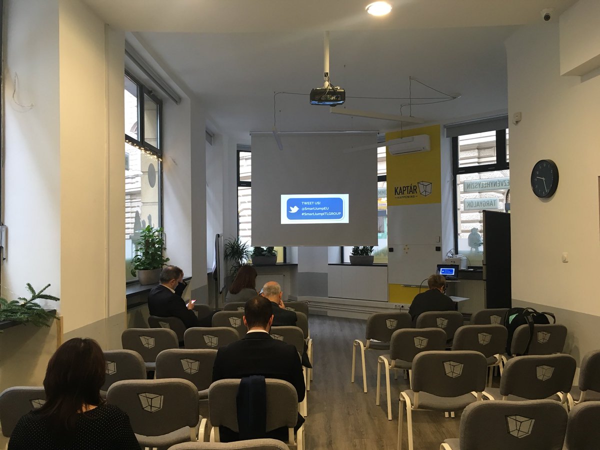 SmartJumpEU's tweet photo. almost ready to begin, keep #tuned #smartjumpITLGROUP https://t.co/EJZTGU6U1f