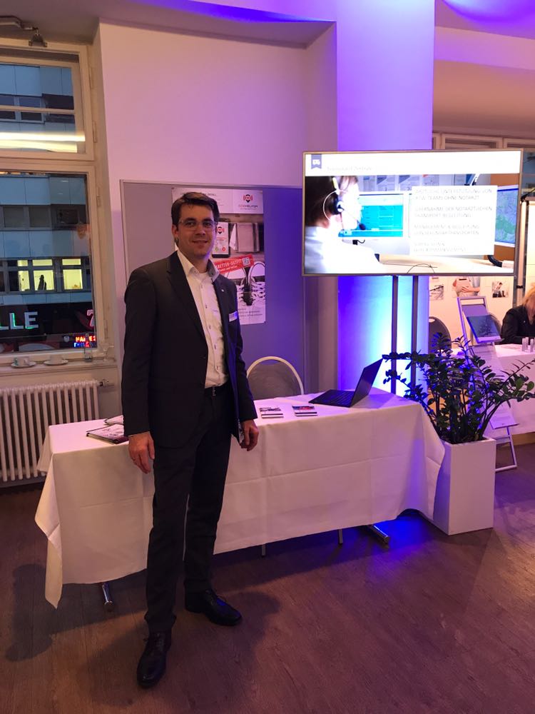umlaut_thc's tweet photo. Auf dem Nat. Fachkongress #Telemedizin der #DGTelemed und @ztg_nrw beteiligt sich die #P3 #telehealthcare am spannenden Austausch zu Themen wie #Innovationsfonds, #eHealthG und Realisierungsmöglichkeiten https://t.co/N3MmqFdRoM