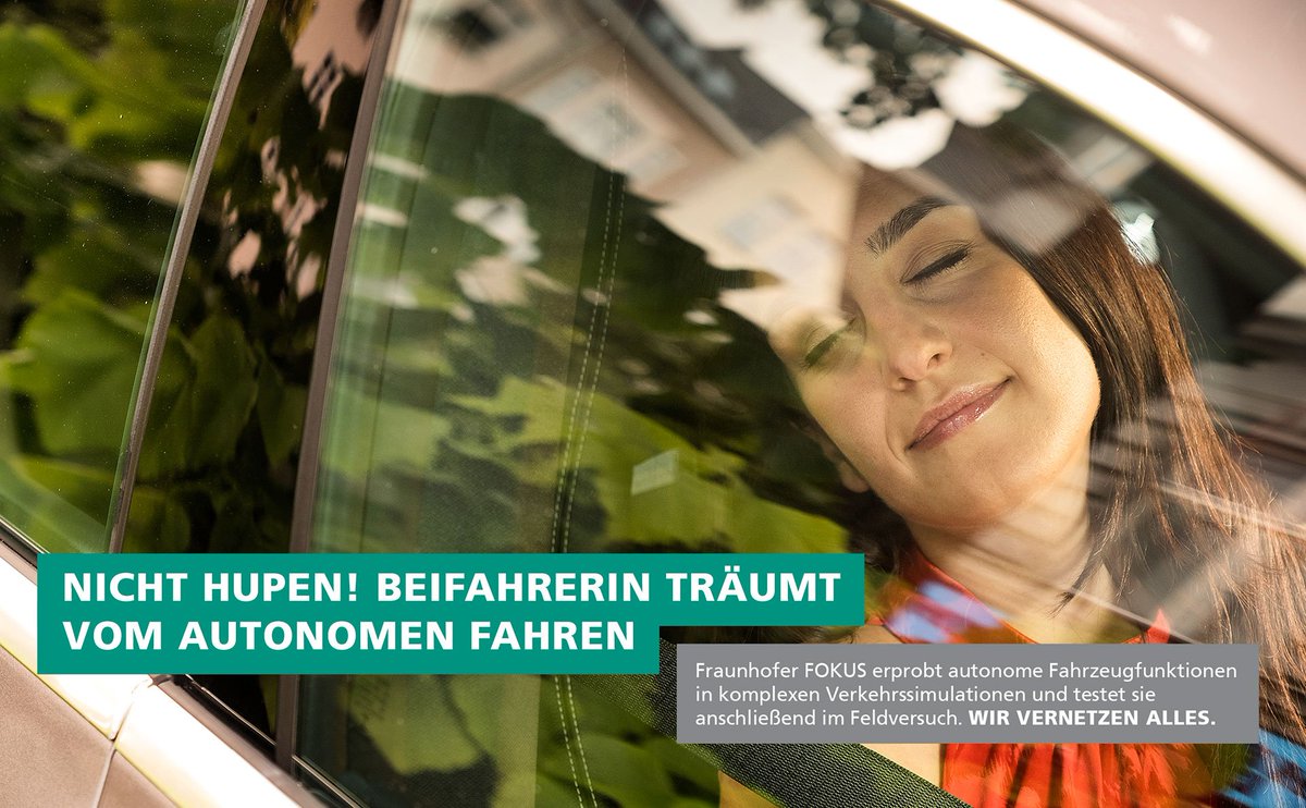 fraunhoferfokus's tweet photo. Das hochautomatisierte Auto denkt schon heute mit. Auf unseren digitalen Testfeldern SAFARI und #DIGINETPS werden wir in 2018 weiter Daten für das Training der KI-Algorithmen sammeln: https://t.co/FocmDNmqrI #wirvernetzenalles https://t.co/Pp3s2Sdag9