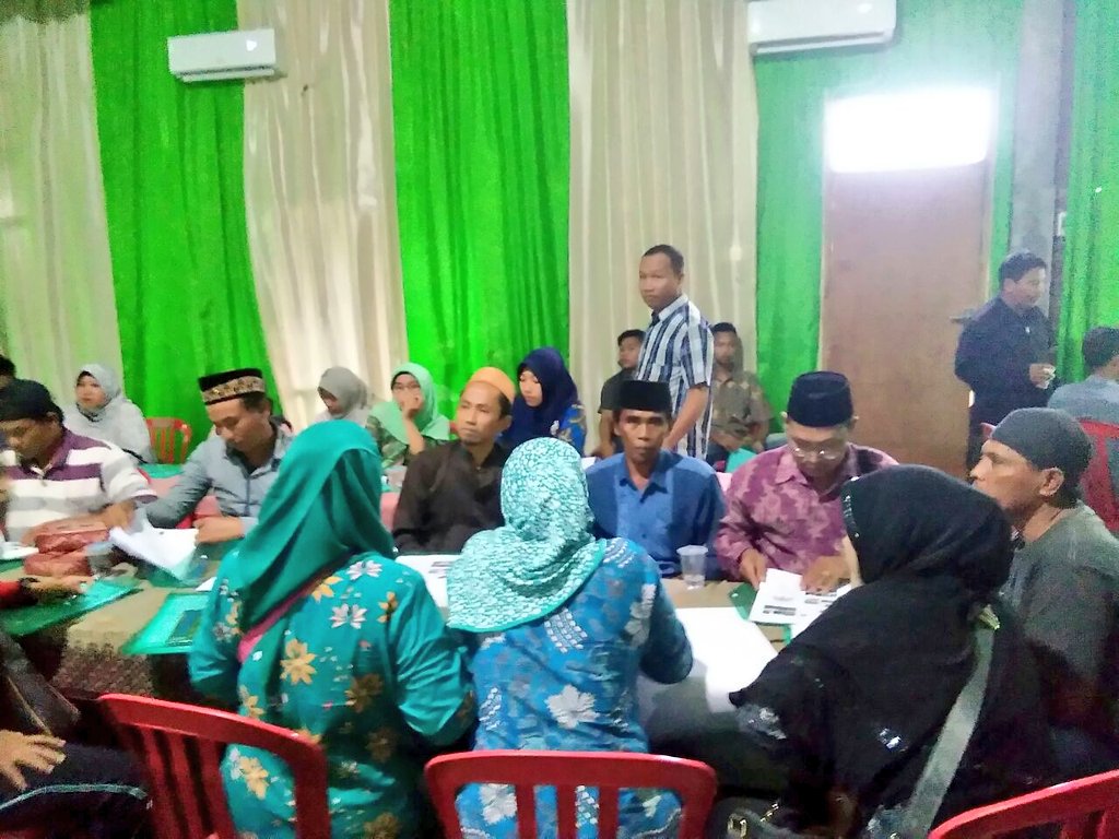 KaderPKBJatim's tweet photo. Sesi diskusi kelompok pada PKP PKB Kota Probolinggo @DPP_PKB @dpwpkbjatim @cakimiNOW @halimiskandarnu @dpcpkbkotaprob1 https://t.co/kr6aGD3C21