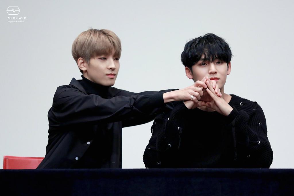 meaniearchive's tweet photo. 171210 https://t.co/qSFqCykYAF