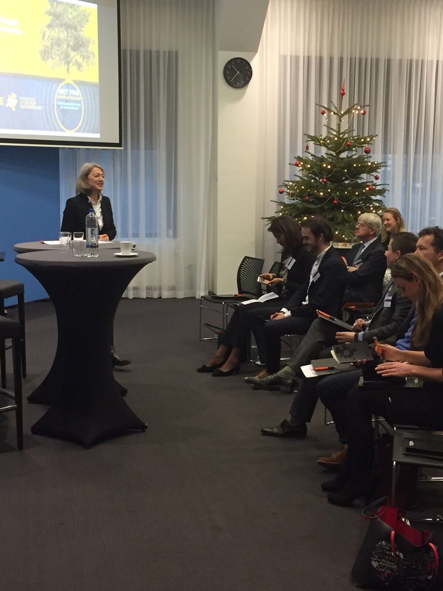 Directeuren van mkb-lidbedrijven maken kennis met de Haagse politiek en tweede Kamerleden maken kennis met de innovatiekracht van mkb van de technologische industrie.