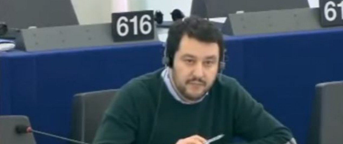 #ultimora Salvini querela autore di un fotomontaggio che lo ritrae presente al Parlamento europeo. Altre news qui -&gt; lercio.it/salvini-querel…