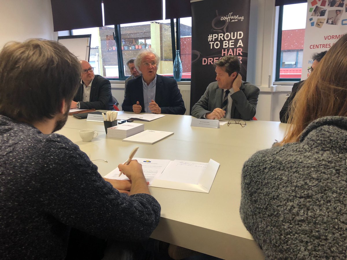 Accès à la profession : la Région bruxelloise réforme le système pour le simplifier et coller au plus près de la réalité. Fini les examens pratiques, place à l’exercice en situation réelle