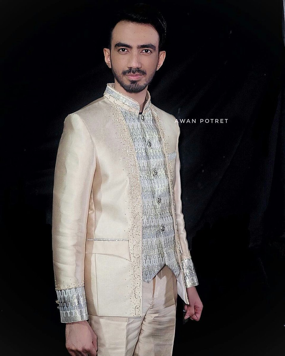 #KeepMovingRezaDAA3 semoga lancar perfomnya nanti