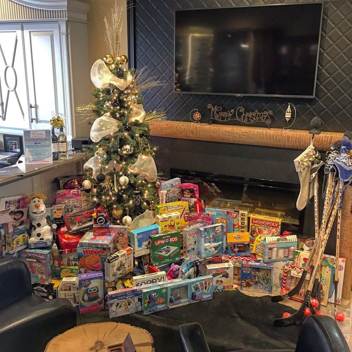 Our tree is bursting with presents!
And there’s still time to donate! You can bring toys or cash until tomorrow evening before they go to the <a href="/NiagRegPolice/">NRPS</a> to be handed out to kids in need. 
#ToyDrive #SupportLocalCharities  #NRPS #EnnsCabinetry #ChristmasSpirit