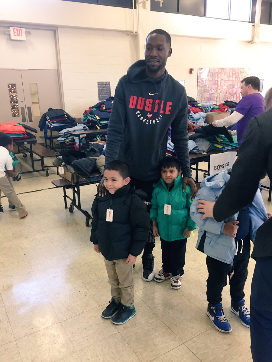 MemphisHustle's tweet photo. We're privileged to team up with @OperationWarm and @FedEx Cares to deliver over 500 coats to kids at Kingsbury Elementary School today. https://t.co/JoO4IqKxbY