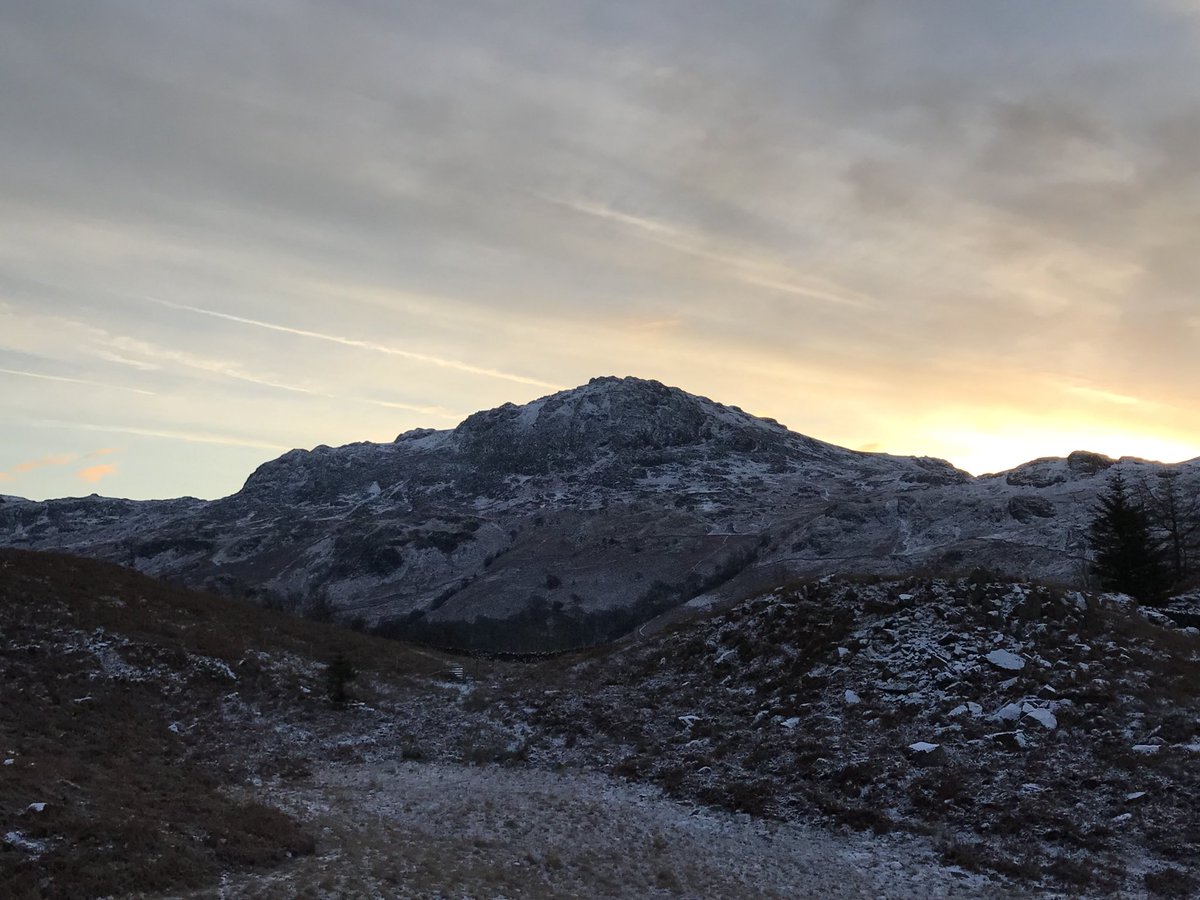 woolpackboot's tweet photo. #HarterFell a bit earlier today. #Eskdale #StollenCake @eskdale1 @Barngates @shawkirsten https://t.co/YbxWHEHynT