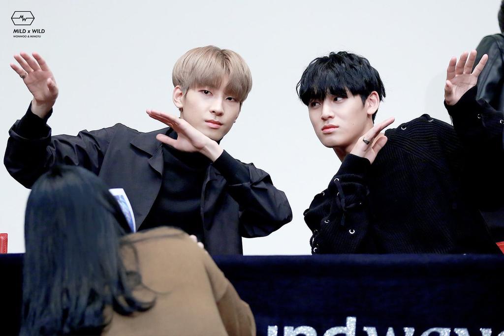 meaniearchive's tweet photo. 171210 https://t.co/qSFqCykYAF