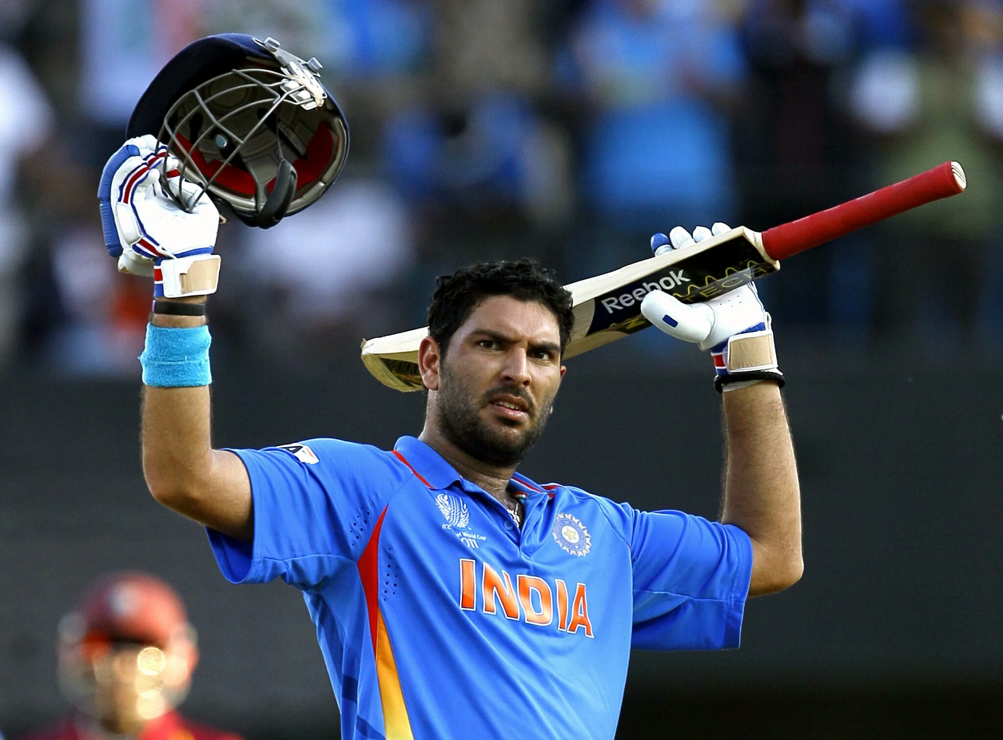 Wish U Very Very Happy Birthday Yuvraj Singh 

HAPPY B\DAY YUVI :                 6     
