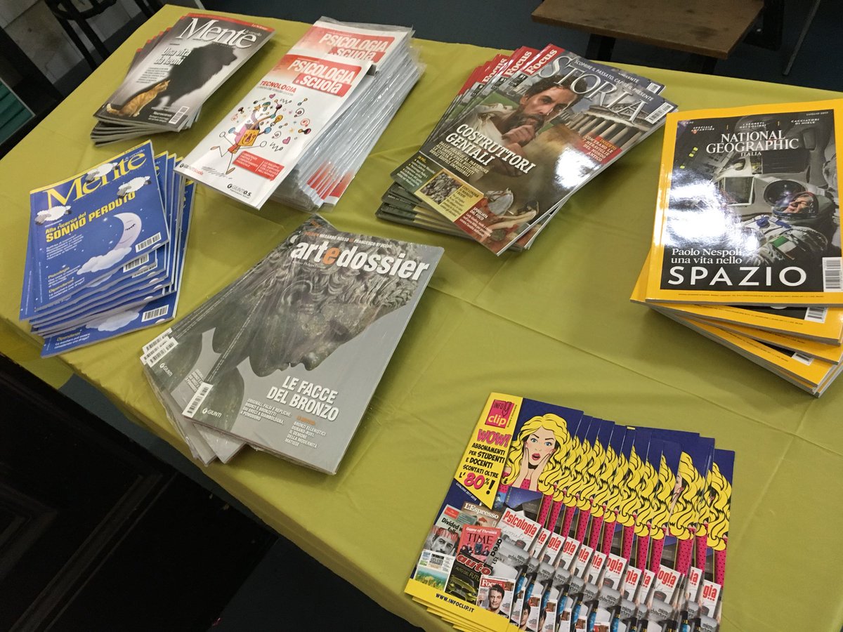 UniVersoStud's tweet photo. Oggi nella nostra auletta (piano terra Palazzo Ateneo) banchetto #INFOclip per la GIORNATA DELLA STAMPA📚 dedicata agli studenti di Storia, Beni Culturali, Archeologia, Storia dell’arte, Scienze Formazione, Psicologia, Educazione. Non perdere l’occasione di conoscere le riviste💚 https://t.co/neexEDSLtR