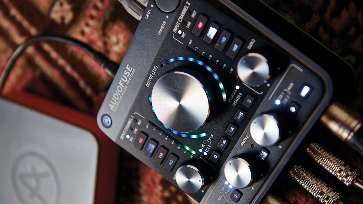 The best new audio interfaces of 2017 buff.ly/2BA3ODA https://t.co/VaS76cRLus