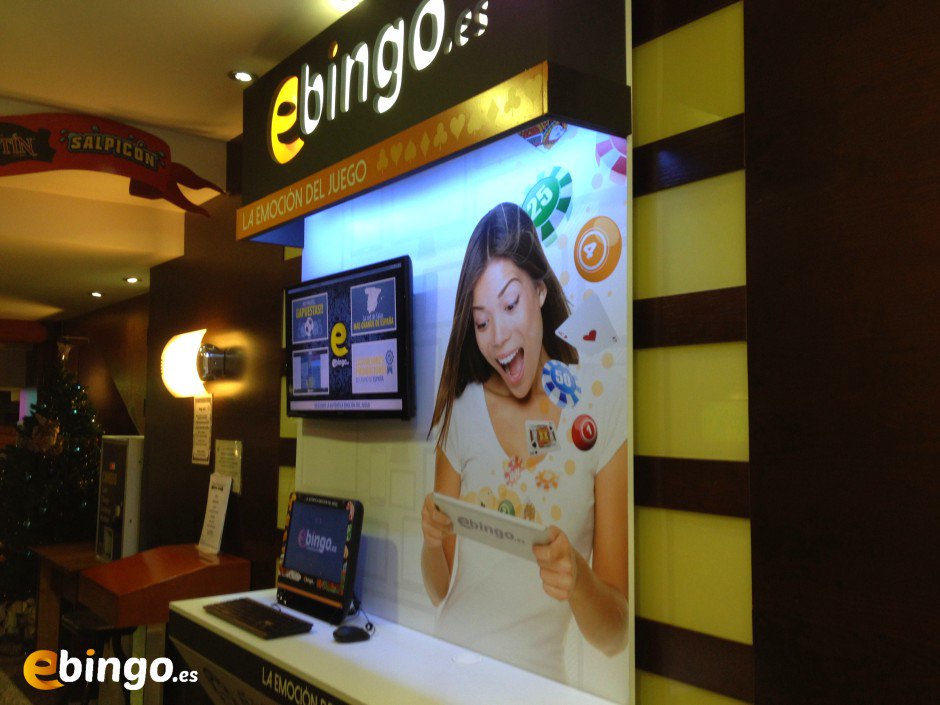 ebingo_es's tweet photo. ยฟConoces cuรกl es la mejor costa de Espaรฑa para disfrutar de las Navidades?
Nosotros sรญ.
Visita la #eBingo sala Costablanca en #Alicante
https://t.co/eLBWa70vpE https://t.co/SkFIyiNx8x