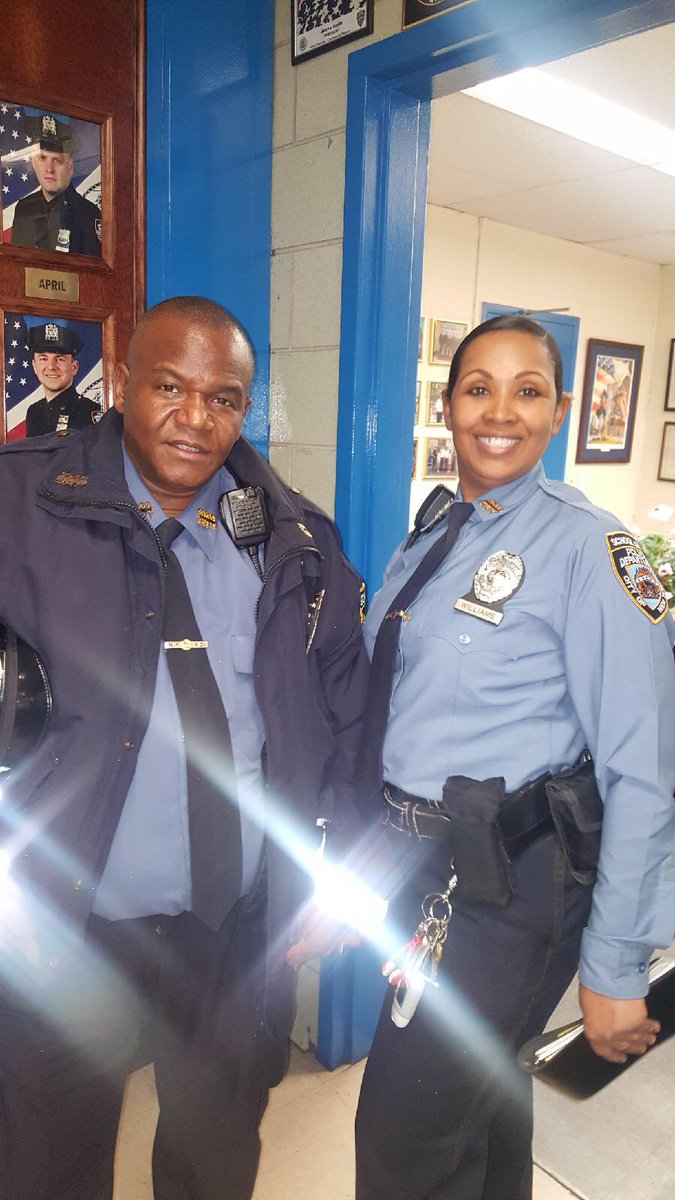 GregFloydSlate's tweet image. Benita Williams MN Training Assistant and James Williams Percy E. Sutton Complex were instrumental in discovering over 54 bags of Marijuana, 5 bullets and drug paraphernalia. Great job. #schoolsafety #nycschoolsafety #local237 #teamsters