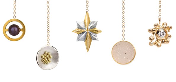 Guaranteed Christmas delivery from #lovedazzle 🎁 - browse our gift guide mailchi.mp/lovedazzle/gua…