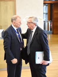 EU_ZMK's tweet photo. Please re-tweet! @JunckerEU responds positively to @andreykovatchev statement signed by 80+ MEPs, acknowledging the EU added value on action on #health cooperation among MSs. @V_Andriukaitis @PACT_eu https://t.co/szoPWkaM1n #EU4Health #FutureofEurope #TeamJunckerEU #Access2030 https://t.co/ifShgZnpka